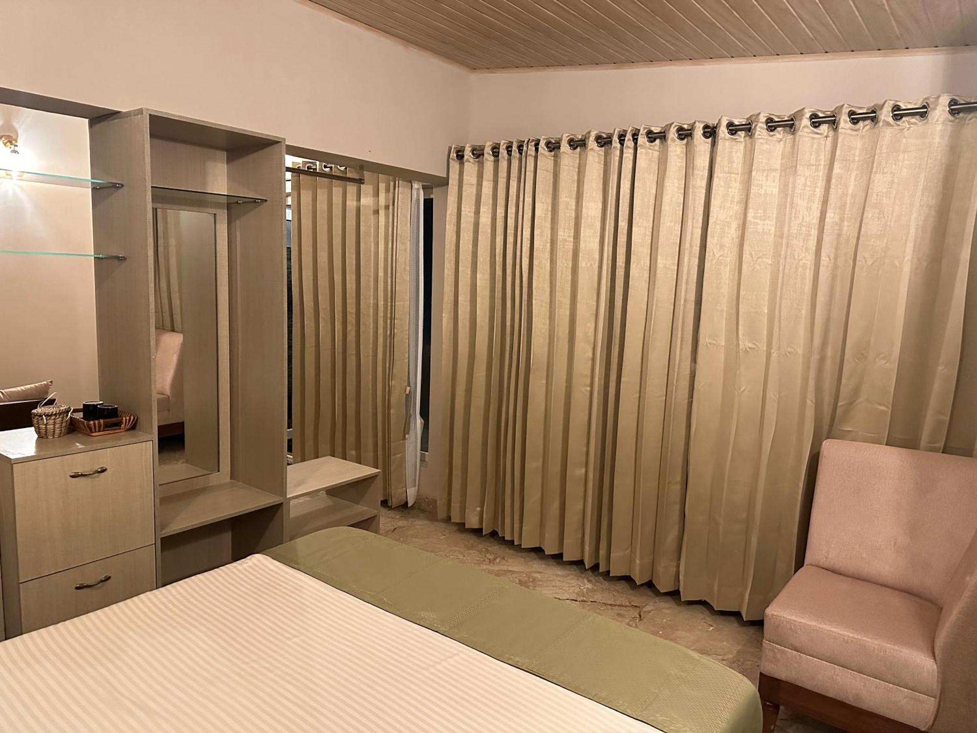 Planters Punch Resort Ooty Extérieur photo